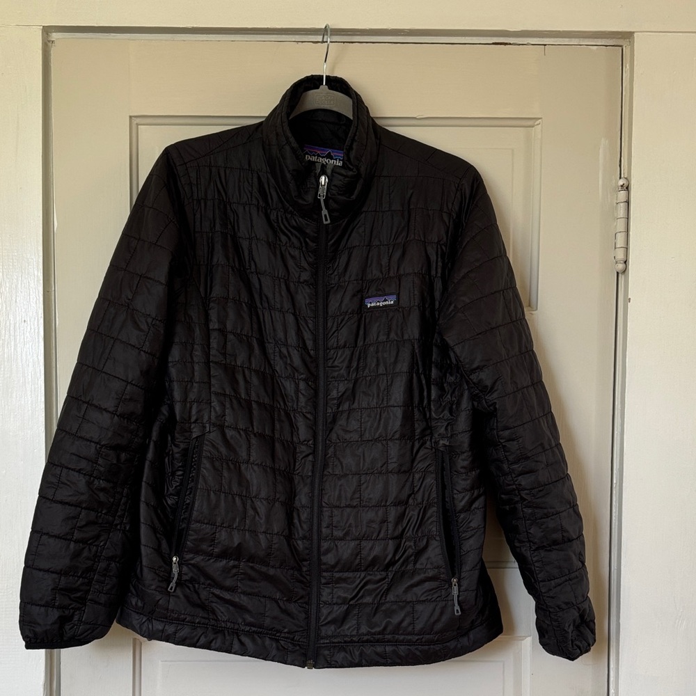 Patagonia puffer jacket